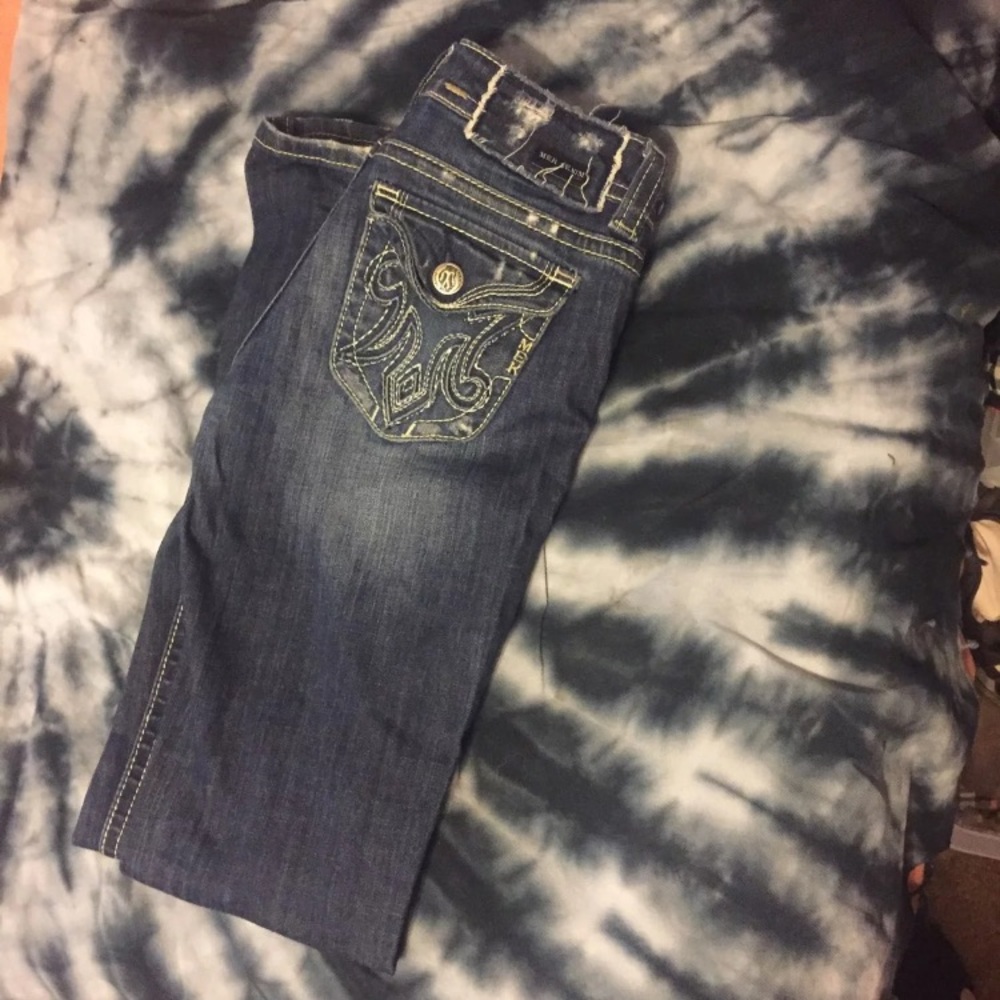 ✨SOLD✨MEK denim bootcut jeans size 26 from The Buckle